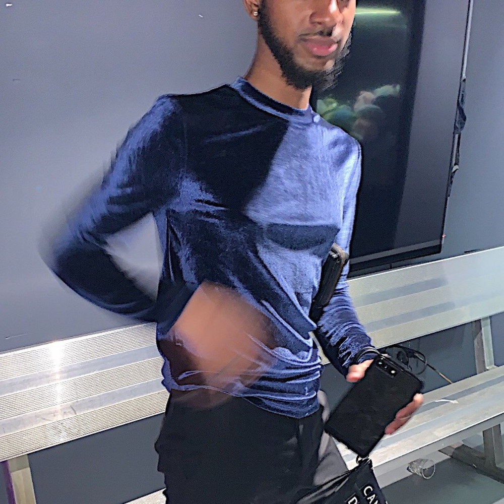 LONG SLEEVE VELOUR T-SHIRT! - Picture 3 of 3